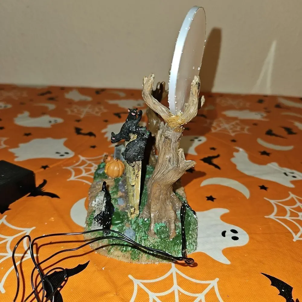 Lemax Spooky Town Happy Howl-o-ween Table Accent